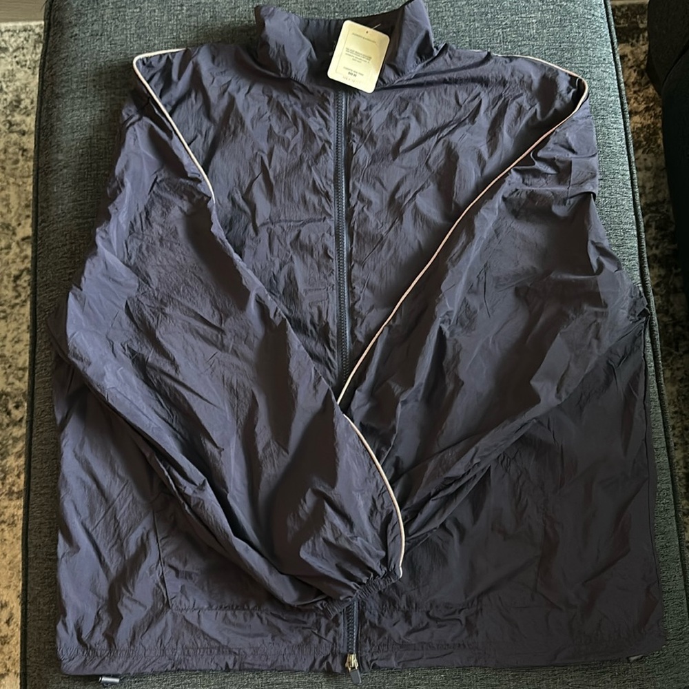 Fabletics Women’s Oversized Flyweight Windbreaker